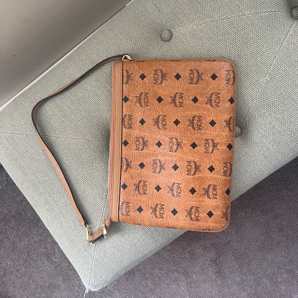 MCM Pouch - Picture 3 of 3